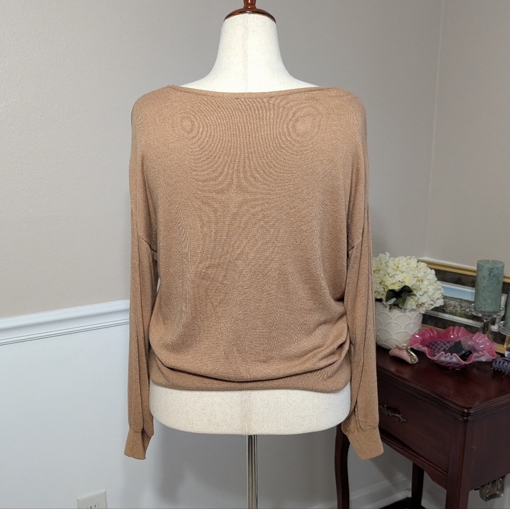 3/$30 Ann Taylor Tan Lace Trimmed V Neck Sweater - Picture 3 of 7
